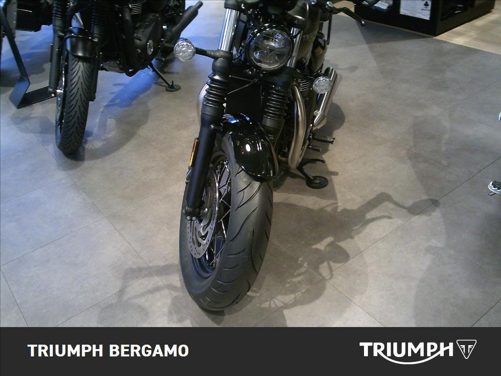TRIUMPH Bonneville 1200 Bobber 