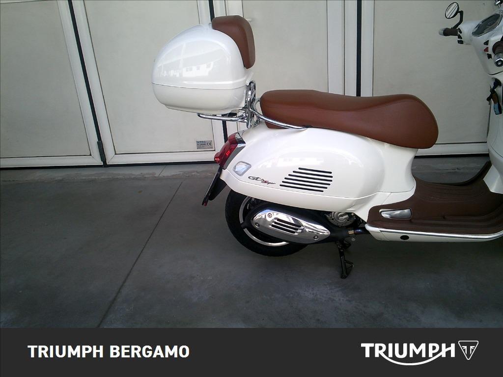 VESPA Vespa GTS 300 hpe Super Abs