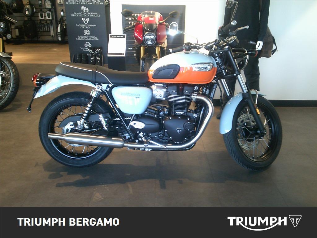 TRIUMPH Bonneville 900 T100 