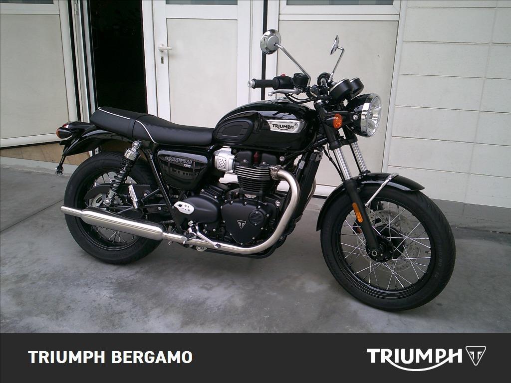 TRIUMPH Bonneville 900 T100 