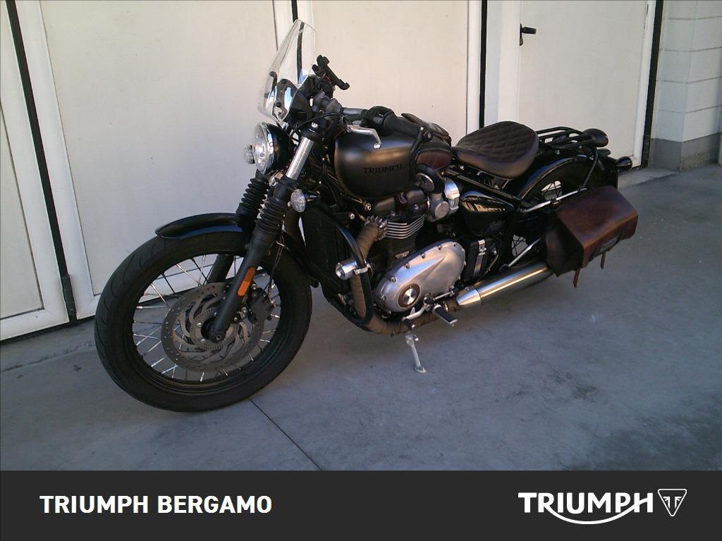 TRIUMPH Bonneville 1200 Bobber 