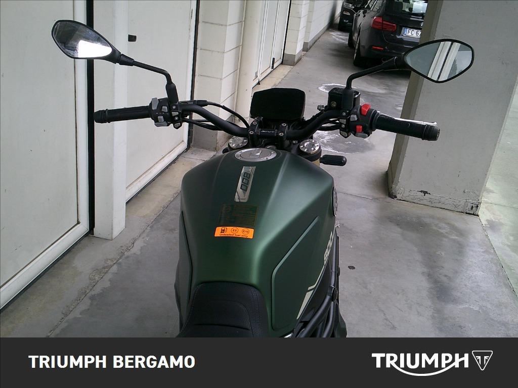 BENELLI Leoncino 800 