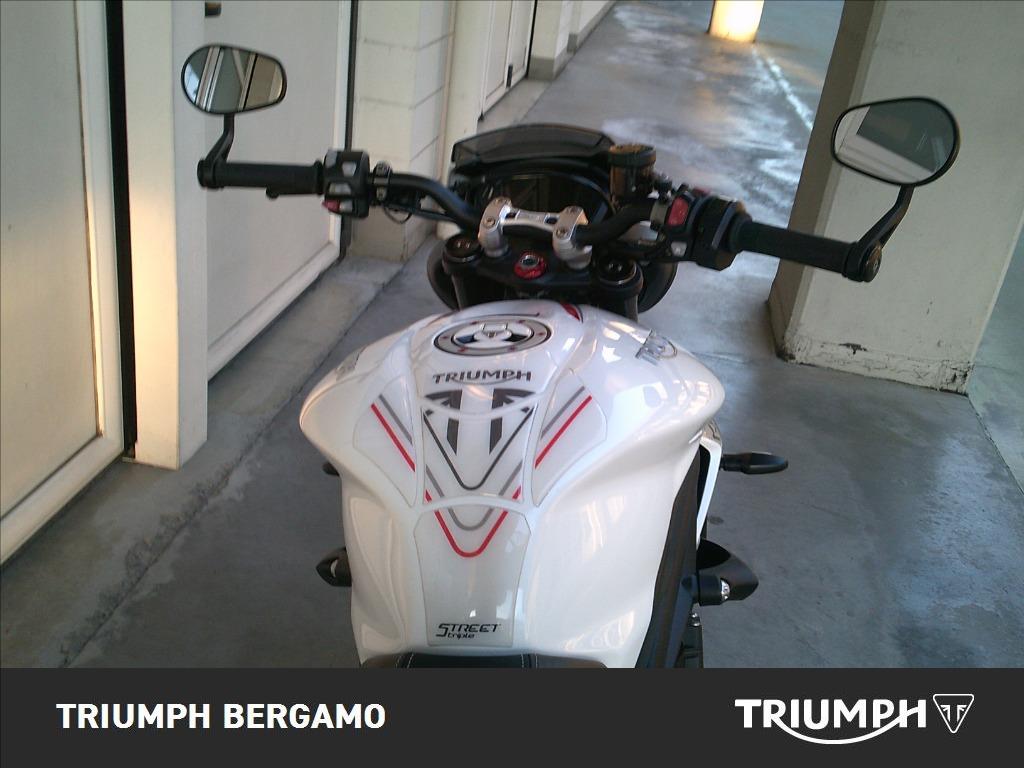 TRIUMPH Street Triple 765 R