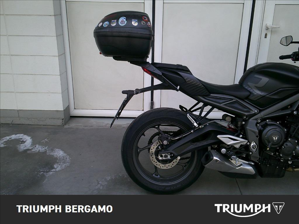 TRIUMPH Street Triple 765 R Low seat