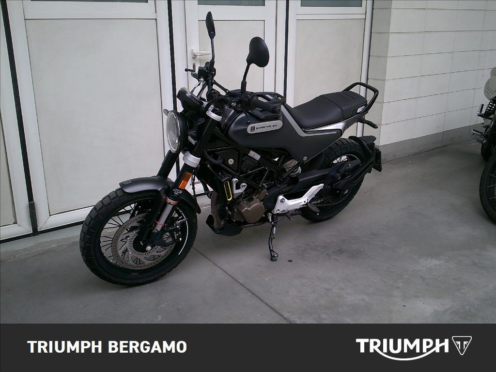 HUSQVARNA Svartpilen 125 4T