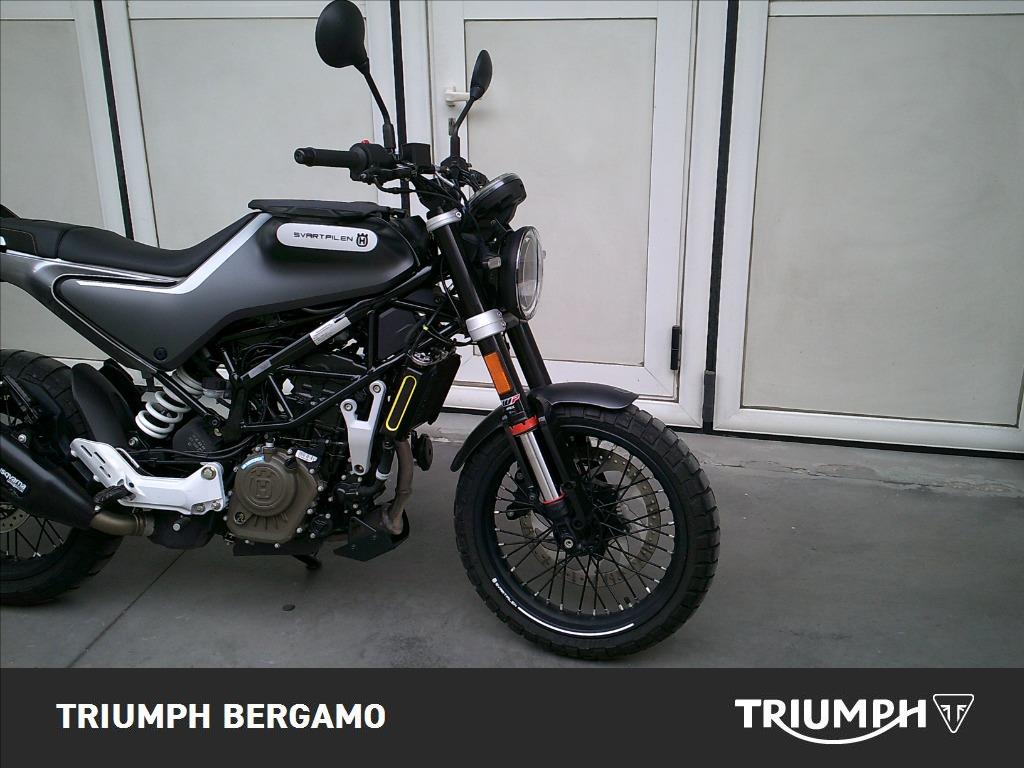 HUSQVARNA Svartpilen 125 4T