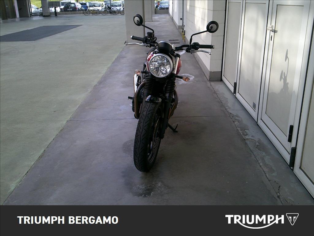 TRIUMPH Street Twin 900 
