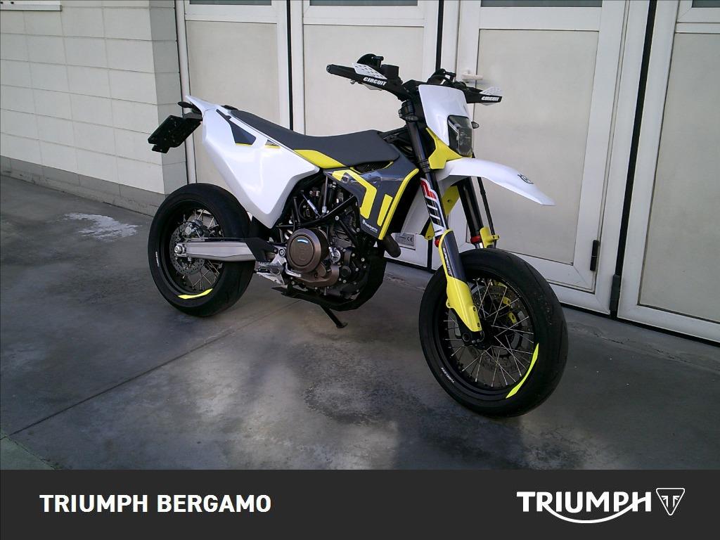 HUSQVARNA Supermoto 701 4T 