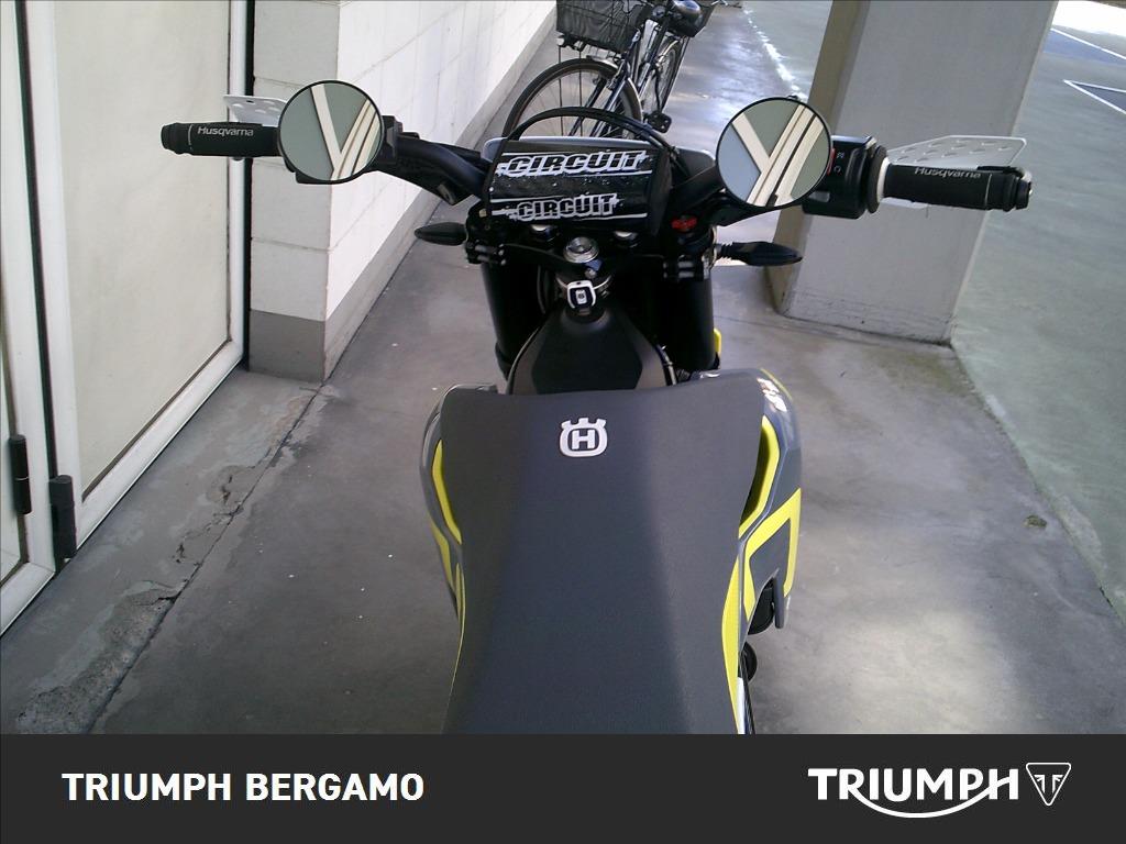 HUSQVARNA Supermoto 701 4T 