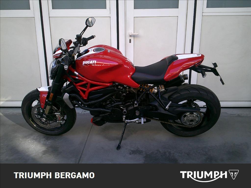 DUCATI Monster 1200 R Red