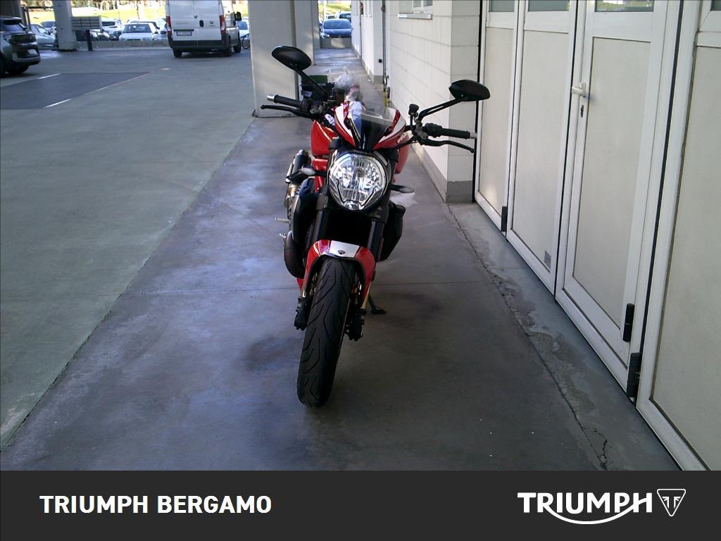 DUCATI Monster 1200 R Red