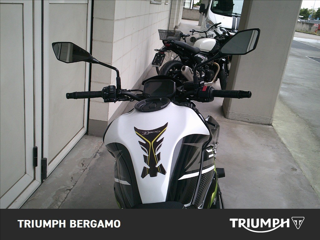 KAWASAKI Z 900 