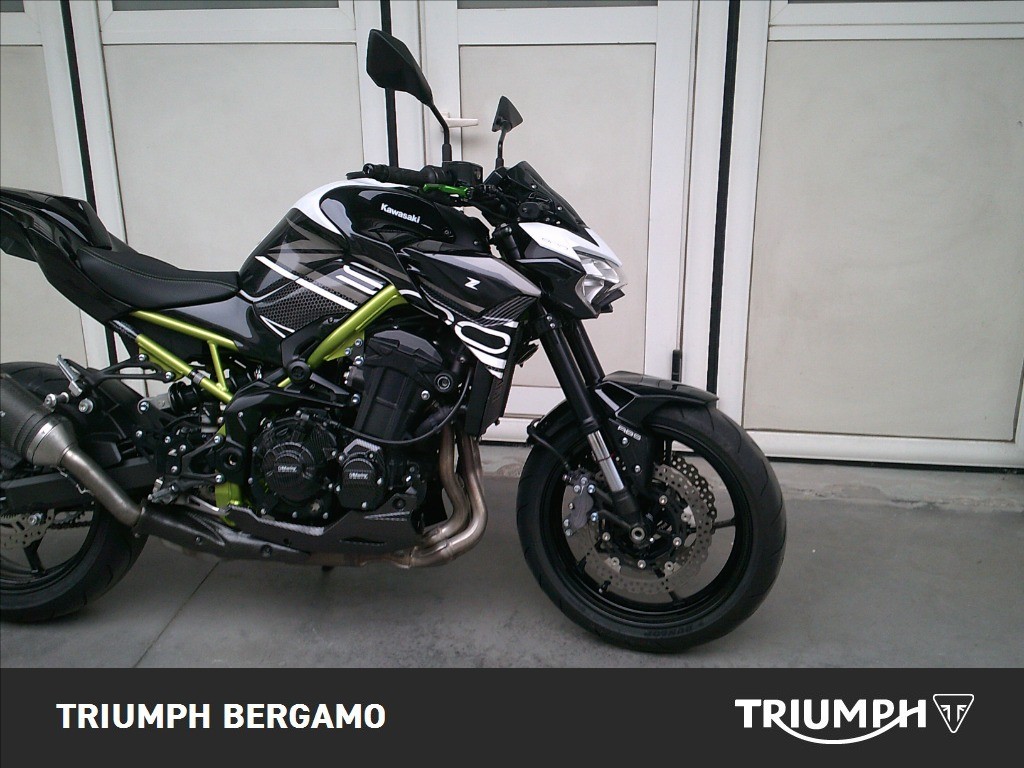 KAWASAKI Z 900 