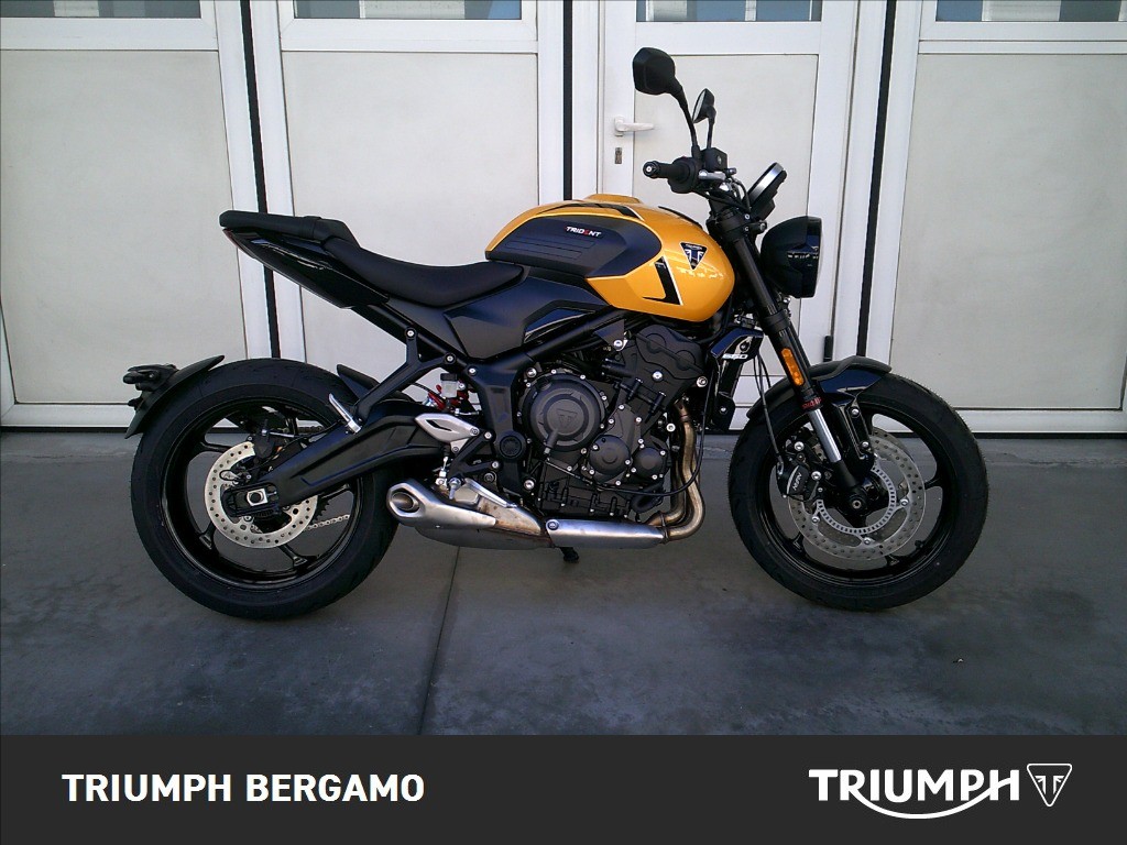 TRIUMPH Trident 660 Cosmic Yellow / Sapphire Black Abs